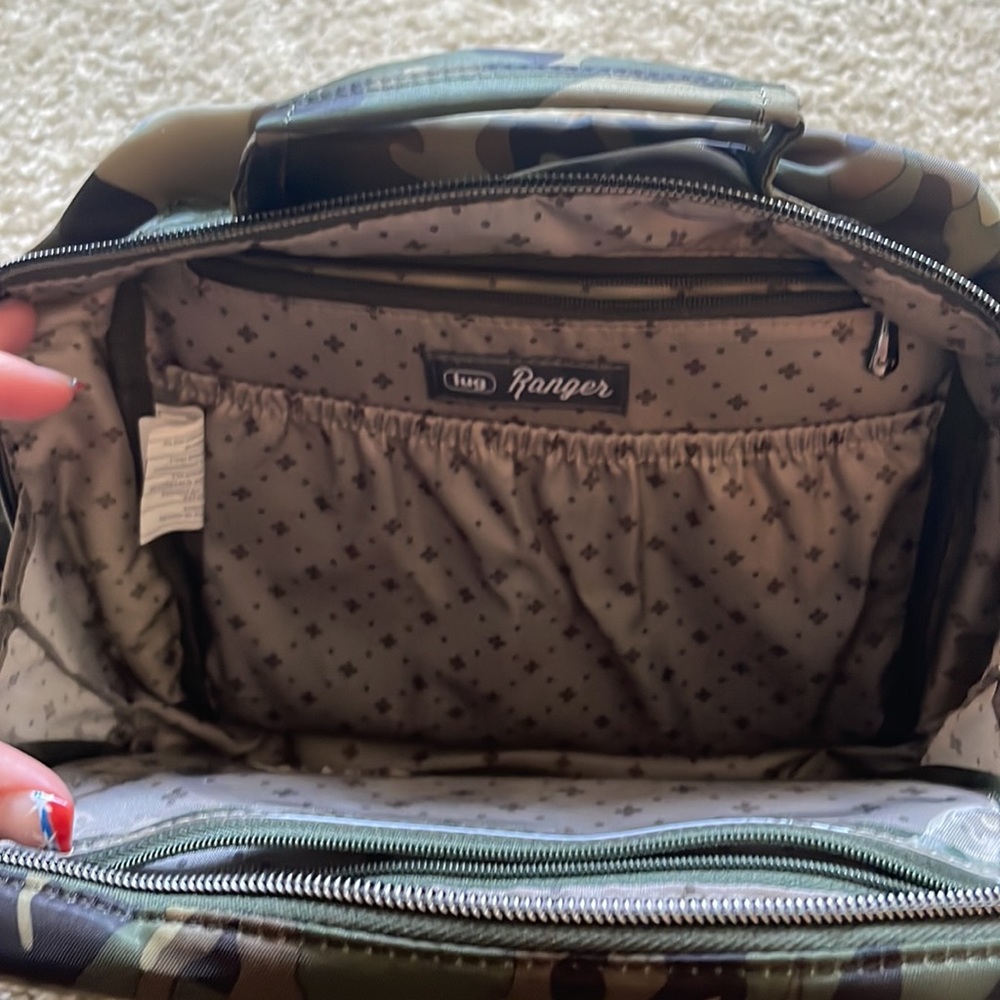 LUG Handbag - Picture 2 of 5